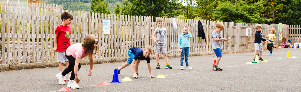 Looking for Outdoor Sports for Kids? Try Athletics! 3 Looking for Outdoor Sports for Kids Try Athletics
