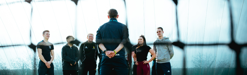 What Qualities do you Need to Become a Sports Coach? 2 Sports coaches help to instill confidence and skills in kids.