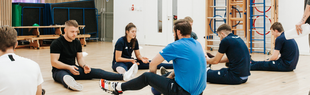What Qualities do you Need to Become a Sports Coach? 5 Coaches need to perfect a number of key skills.
