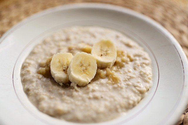 The Ultimate Checklist for a Healthy Breakfast for Kids 9 porridge, banana, baby food