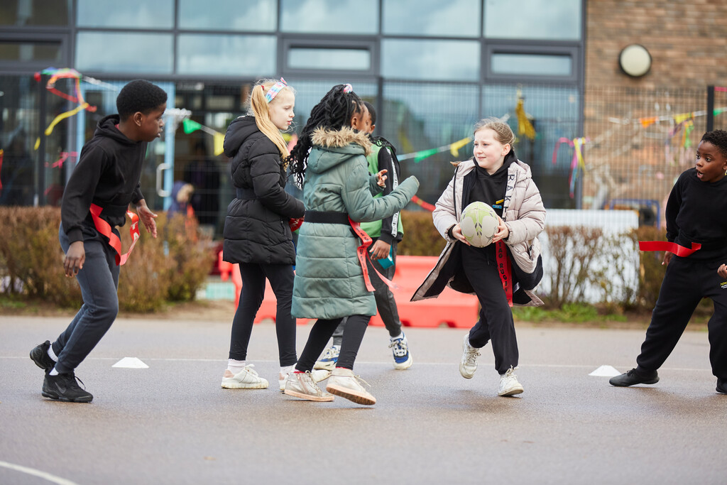 Ofsted requirements after-school clubs need to meet 3 All children benefit from school clubs.