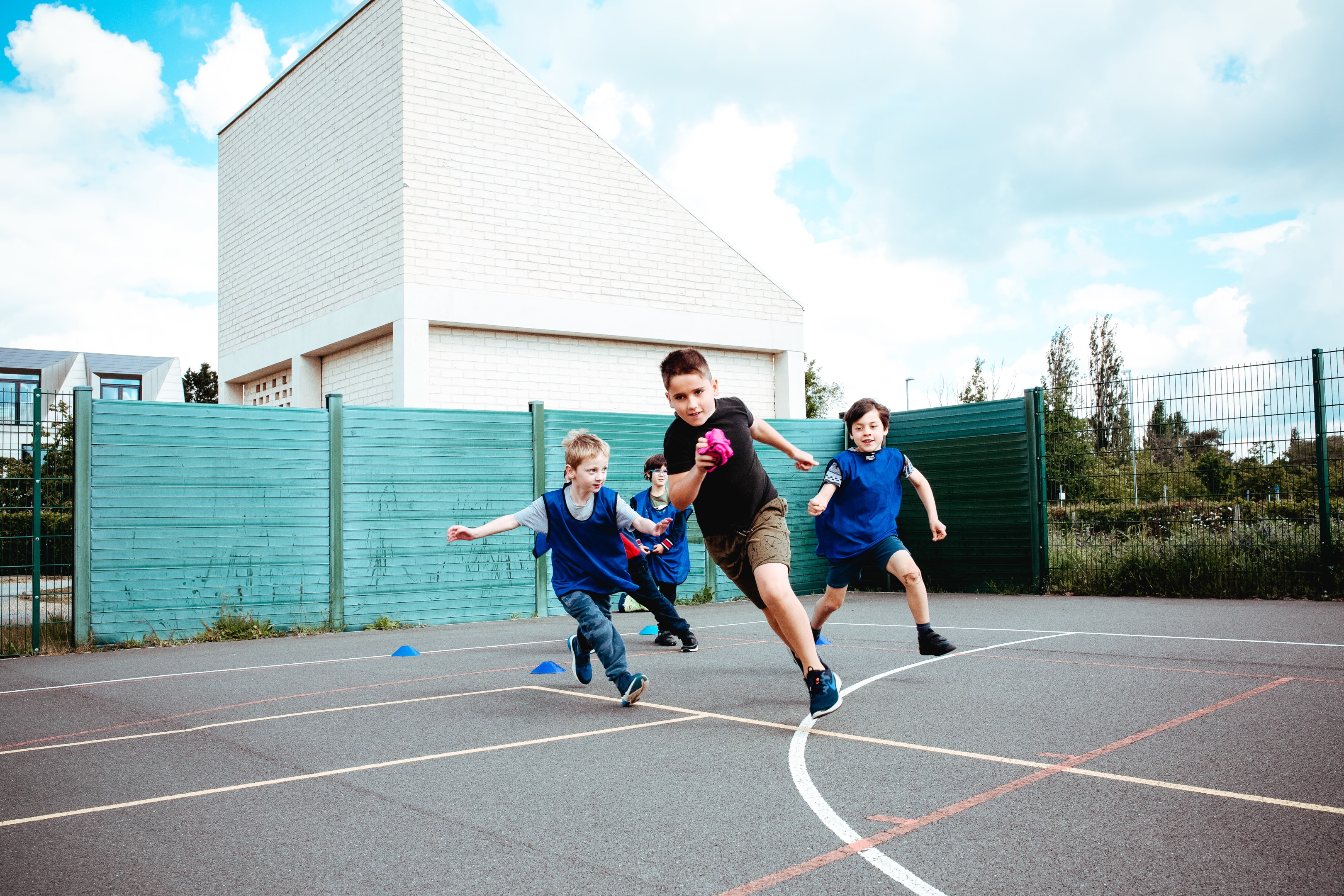 How to Cover Different School Sports in PE 1 Summer or winter sports - it's a good idea to take part in wide range.