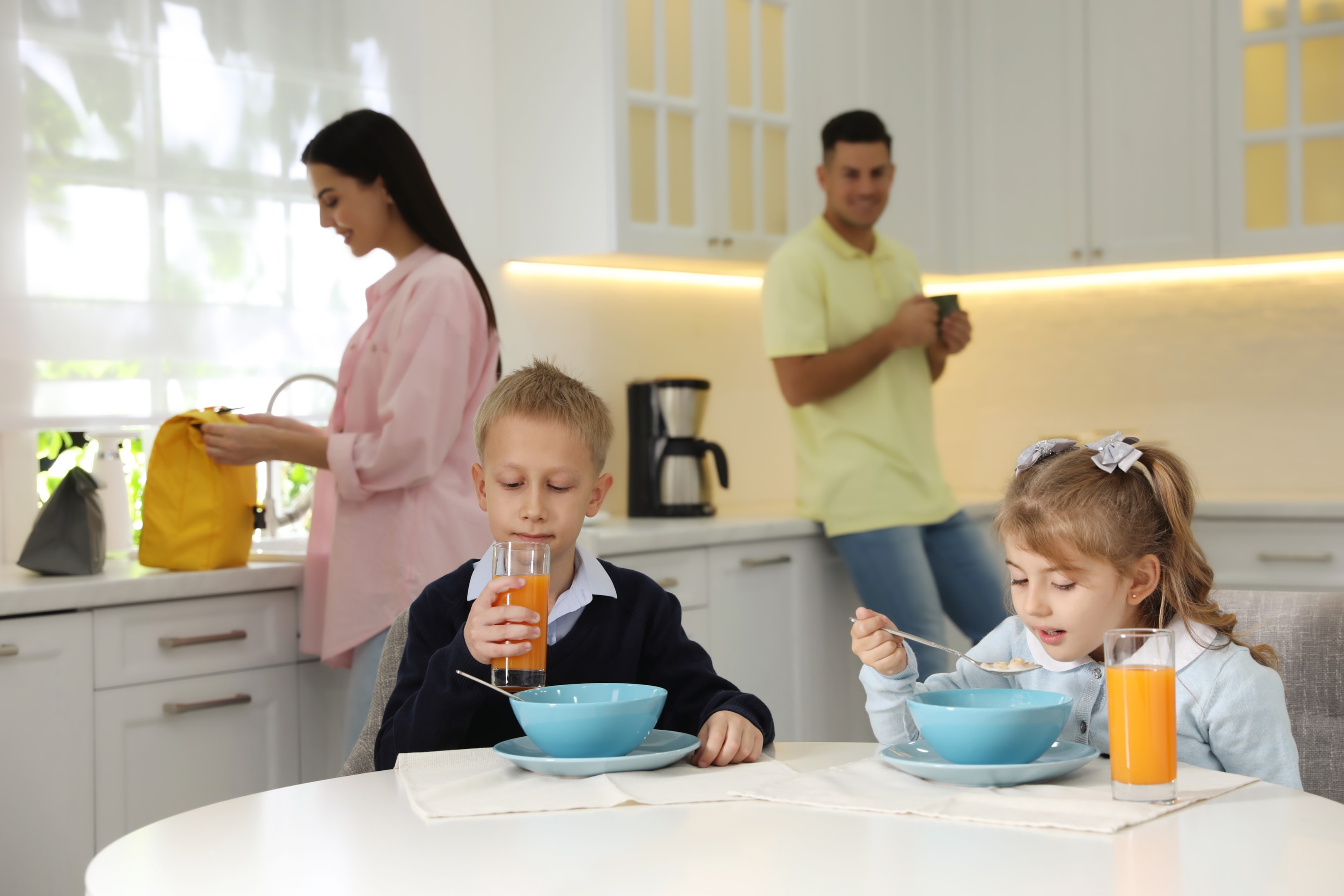 Reducing parental stress with wraparound care 4 Children getting ready for school